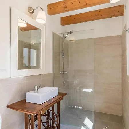 Sleeps 6 Pool Wifi *