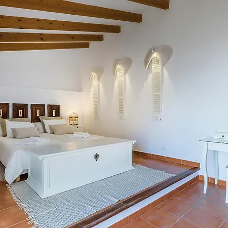 فيلة Sleeps 6 Pool Wifi
